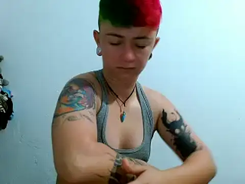 tomboyblue online show from March 19, 2025, 11:06 am