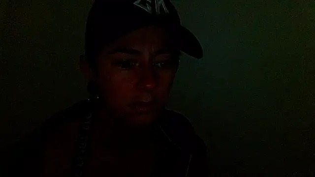 Snapshot of tomboyblue chatting on March 11, 2026, 11:49 am tomboyblue online show from March 11, 2026, 11:49 am