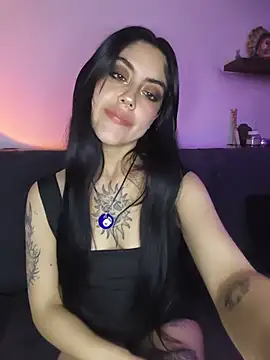 Snapshot of Mazikeen-- chatting on May 30, 2026, 10:29 pm Mazikeen-- online show from May 30, 2026, 10:29 pm