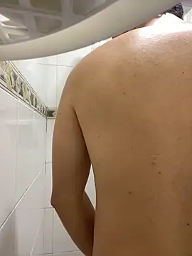 Snapshot of DanielGomez9 chatting on December 26, 2024, 1:43 pm DanielGomez9 online show from December 26, 2024, 1:43 pm