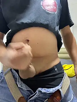 Snapshot of DanielGomez9 chatting on January 6, 2025, 8:18 pm DanielGomez9 online show from January 6, 2025, 8:18 pm