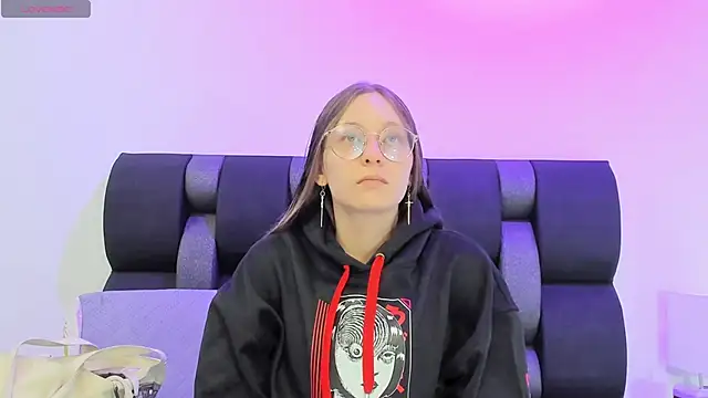 Siouxsie cenobite online show from February 25, 2025, 10:58 am