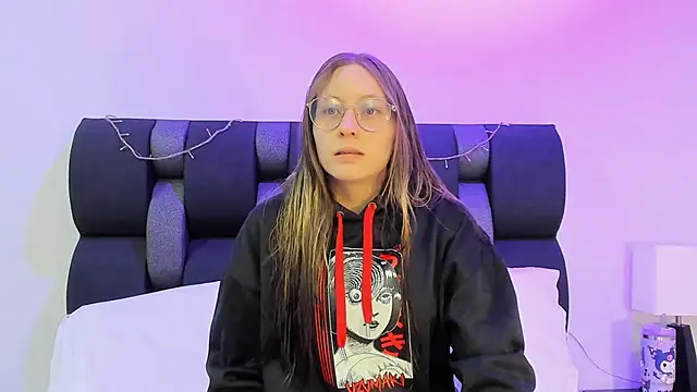 Siouxsie cenobite online show from February 28, 2025, 11:14 am