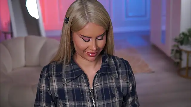 Snapshot of EvaZane chatting on February 7, 2026, 9:07 pm EvaZane online show from February 7, 2026, 9:07 pm