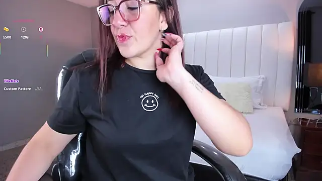 vanity sex online show from October 16, 2025, 11:55 am