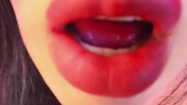 Snapshot of charlottemeyerr chatting on February 11, 2025, 11:22 pm charlottemeyerr online show from February 11, 2025, 11:22 pm