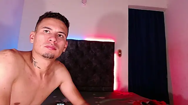 Snapshot of brandon_a_collin chatting on February 18, 2025, 11:55 am brandon a collin online show from February 18, 2025, 11:55 am