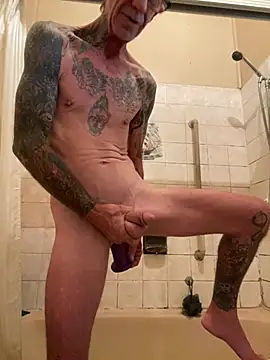 hhhorniee online show from January 5, 2025, 12:52 am