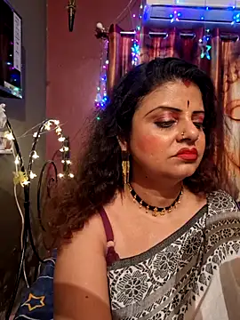 Maaya66 online show from February 16, 2025, 6:43 pm