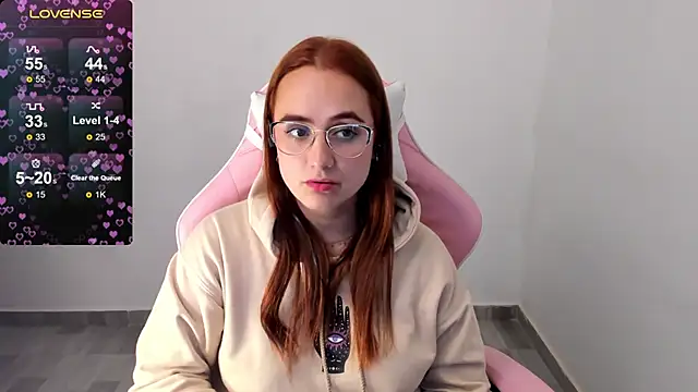 maryluna95 online show from December 14, 2024, 7:29 am