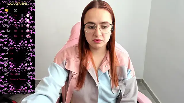 maryluna95 online show from February 17, 2025, 7:42 pm