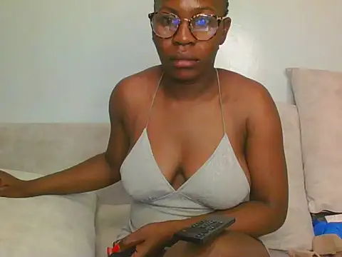 Snapshot of lisaa544 chatting on July 18, 2026, 3:44 am lisaa544 online show from July 18, 2026, 3:44 am