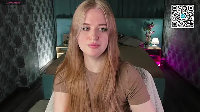 Snapshot of Betany_Foks chatting on May 24, 2026, 12:59 am Betany Foks online show from May 24, 2026, 12:59 am