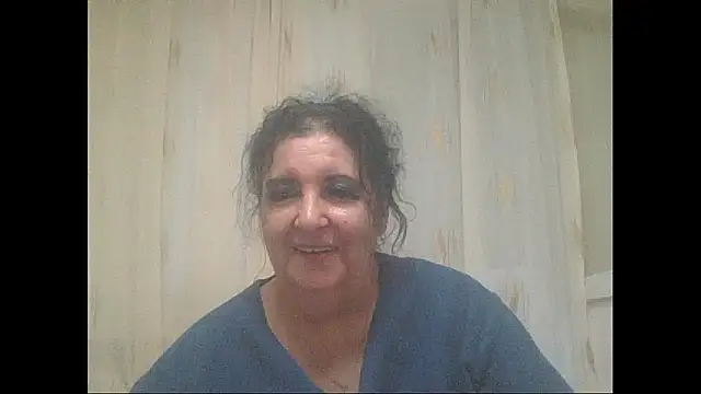 Snapshot of maturekorine chatting on June 2, 2026, 5:37 pm maturekorine online show from June 2, 2026, 5:37 pm