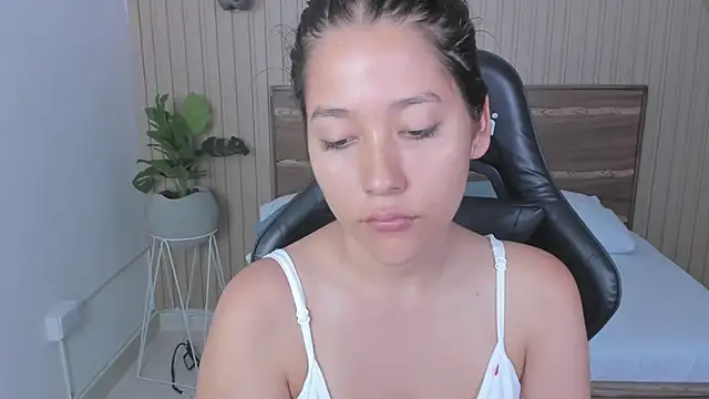 Snapshot of ivette_bocelly chatting on January 25, 2025, 3:30 pm ivette bocelly online show from January 25, 2025, 3:30 pm