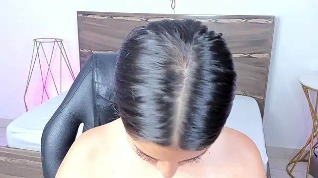 Snapshot of ivette_bocelly chatting on February 1, 2025, 1:23 am ivette bocelly online show from February 1, 2025, 1:23 am