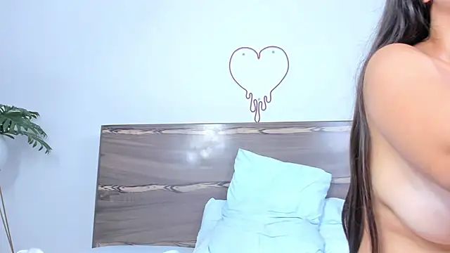 Snapshot of ivette_bocelly chatting on February 20, 2025, 10:59 pm ivette bocelly online show from February 20, 2025, 10:59 pm