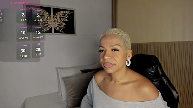 summer night  online show from March 8, 2026, 12:53 pm