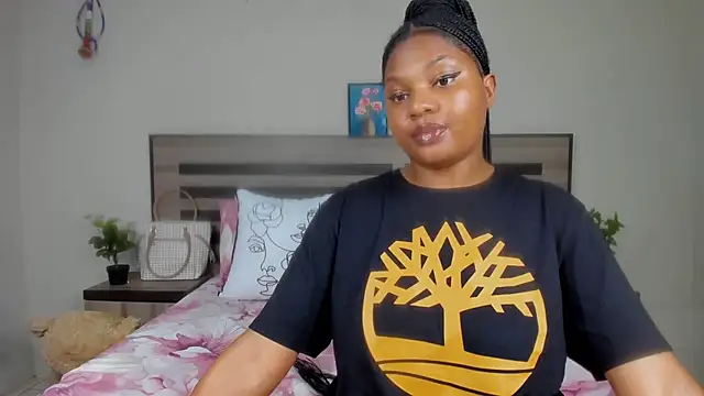 Renee-18 online show from December 5, 2024, 4:20 am