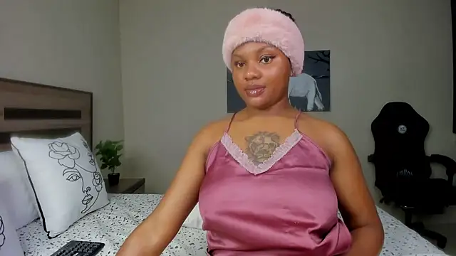 Renee-18 online show from February 2, 2025, 6:15 am