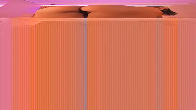 EmilyHaan online show from September 30, 2025, 8:14 pm