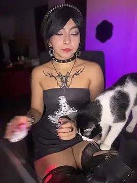 Snapshot of _Gothiccbitch_ chatting on July 12, 2026, 4:58 am Gothiccbitch online show from July 12, 2026, 4:58 am