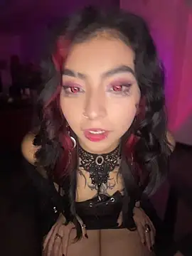 Snapshot of _Gothiccbitch_ chatting on July 13, 2026, 6:38 am Gothiccbitch online show from July 13, 2026, 6:38 am