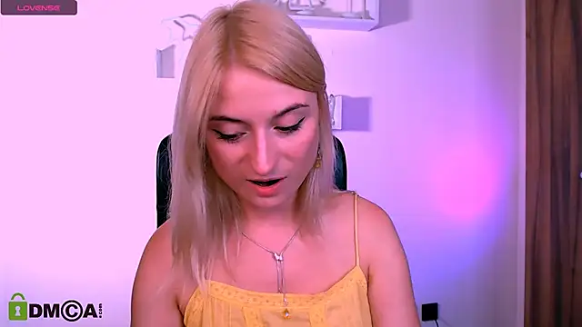 Snapshot of melisa_white1 chatting on July 14, 2026, 7:08 pm melisa white1 online show from July 14, 2026, 7:08 pm