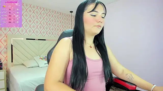 delilaquinn online show from January 31, 2025, 7:18 pm