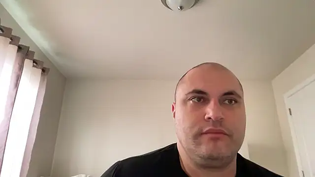 SluggishChase99 online show from January 16, 2025, 4:28 pm