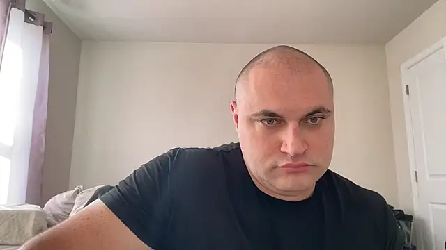 SluggishChase99 online show from December 18, 2025, 5:08 pm