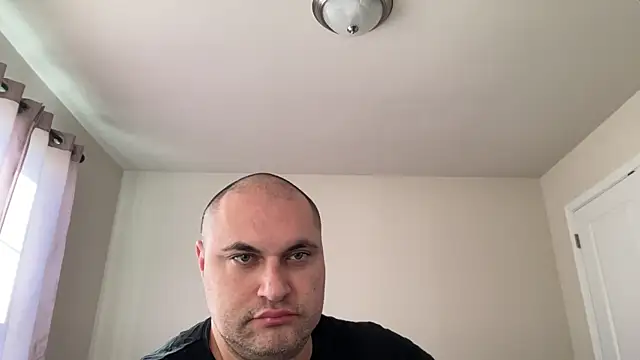 SluggishChase99 online show from December 22, 2025, 5:43 pm