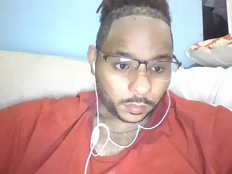 Snapshot of Dj-yefri-pauta chatting on April 19, 2026, 12:54 am Dj-yefri-pauta online show from April 19, 2026, 12:54 am