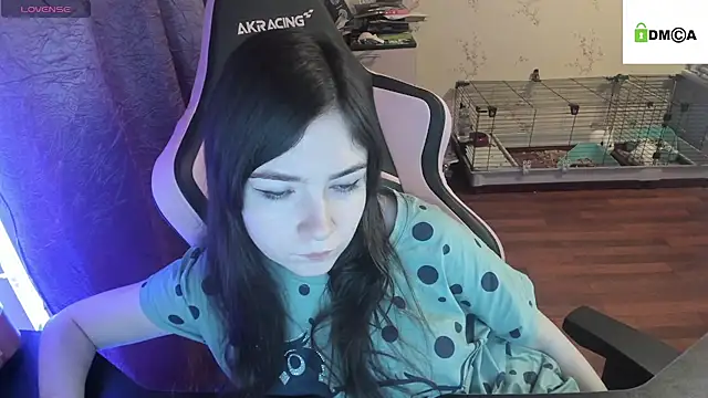 Crazy forest fairy online show from March 2, 2025, 10:48 pm