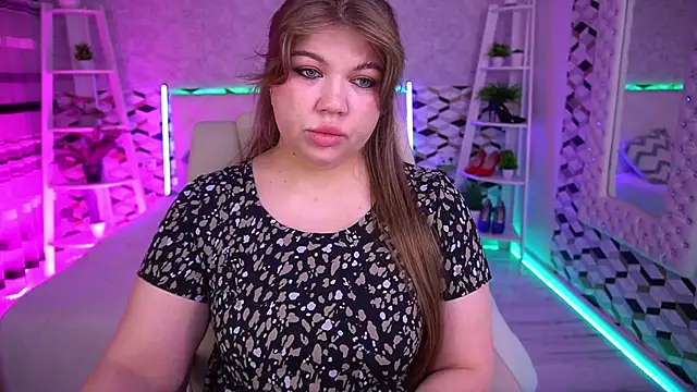 Snapshot of GabbieJay chatting on June 6, 2026, 12:43 pm GabbieJay online show from June 6, 2026, 12:43 pm
