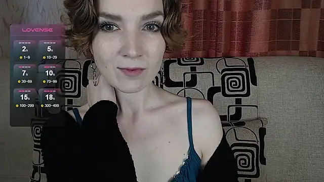 TinaWince online show from May 16, 2026, 5:04 am