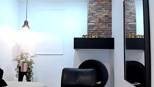  alaiasmile  online show from March 16, 2025, 1:49 am