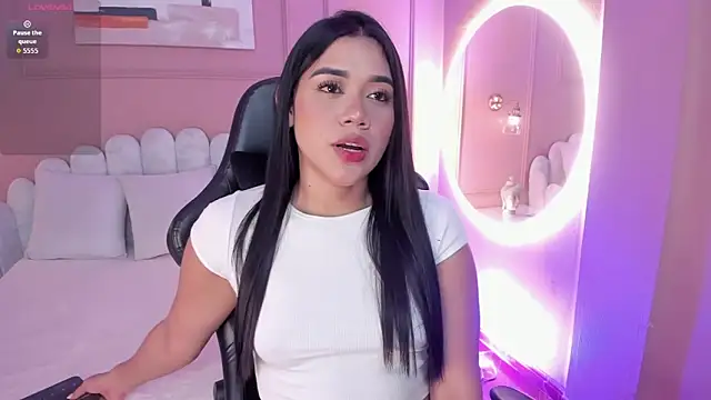 mara brooks online show from September 13, 2025, 6:40 pm