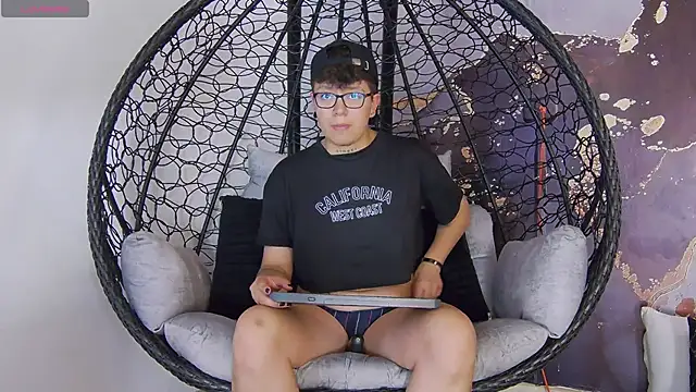 alex noa online show from September 16, 2025, 7:37 pm