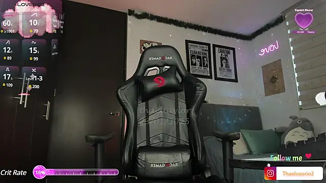 Snapshot of _thaeltaylor chatting on January 24, 2025, 5:11 pm  thaeltaylor online show from January 24, 2025, 5:11 pm