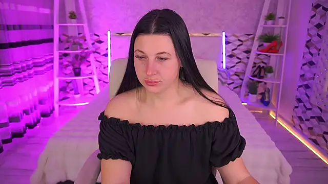 ArianaDarkk online show from May 17, 2026, 7:43 pm