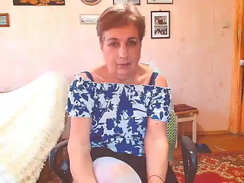 Victoria5643 online show from March 1, 2026, 2:08 pm