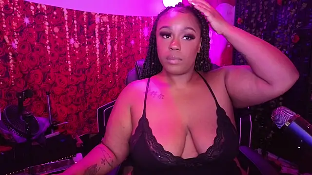 cheriserozequeen online show from May 15, 2026, 11:01 pm