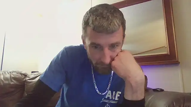 HungStud4You online show from January 19, 2025, 5:28 pm