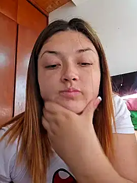 Snapshot of Sofia_Queen17 chatting on February 2, 2025, 1:08 pm Sofia Queen17 online show from February 2, 2025, 1:08 pm