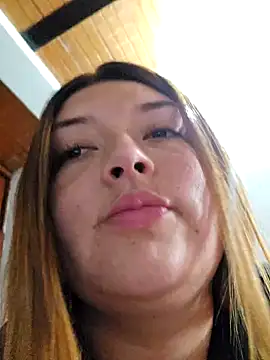 Snapshot of Sofia_Queen17 chatting on February 16, 2025, 1:38 pm Sofia Queen17 online show from February 16, 2025, 1:38 pm