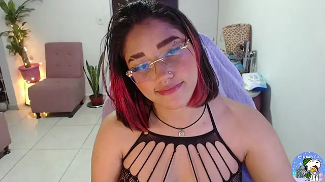 littleangel1 m online show from December 4, 2024, 6:55 am