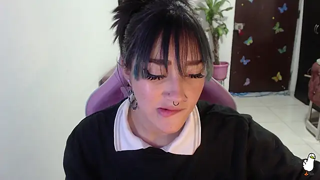 littleangel1 m online show from November 14, 2025, 9:24 pm