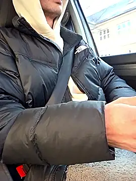 Snapshot of Zeefy chatting on January 19, 2026, 9:24 am Zeefy online show from January 19, 2026, 9:24 am