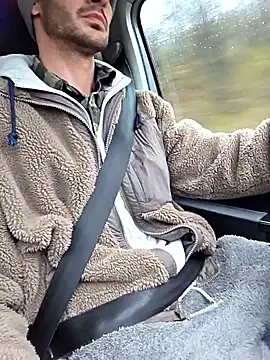 Zeefy online show from March 26, 2026, 8:09 am